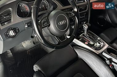 Седан Audi A4 2013 в Львові