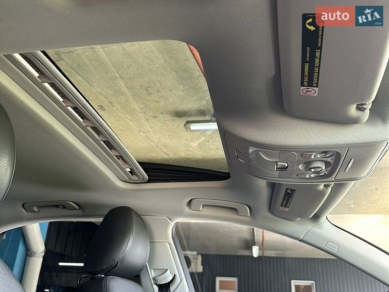 Седан Audi A4 2013 в Львові