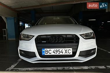 Седан Audi A4 2013 в Львові