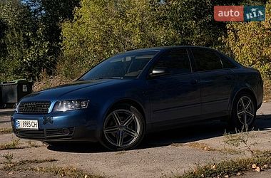 Седан Audi A4 2004 в Кременчуці