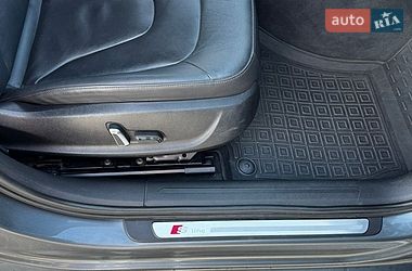 Седан Audi A4 2014 в Києві
