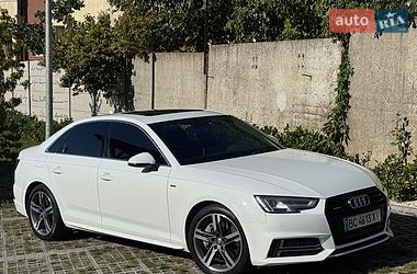 Седан Audi A4 2017 в Львове