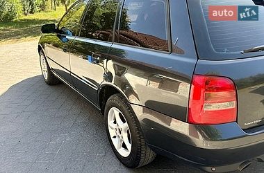 Універсал Audi A4 1999 в Кременці