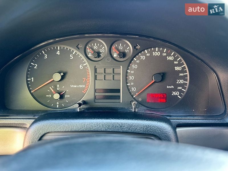 Універсал Audi A4 1999 в Кременці