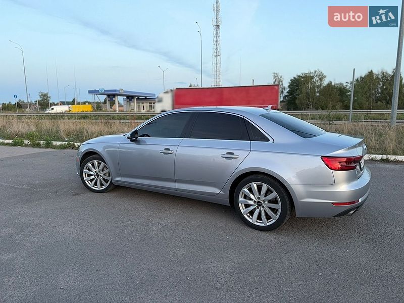 Седан Audi A4 2016 в Радивилове