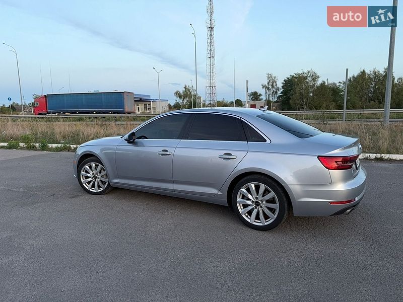 Седан Audi A4 2016 в Радивилове