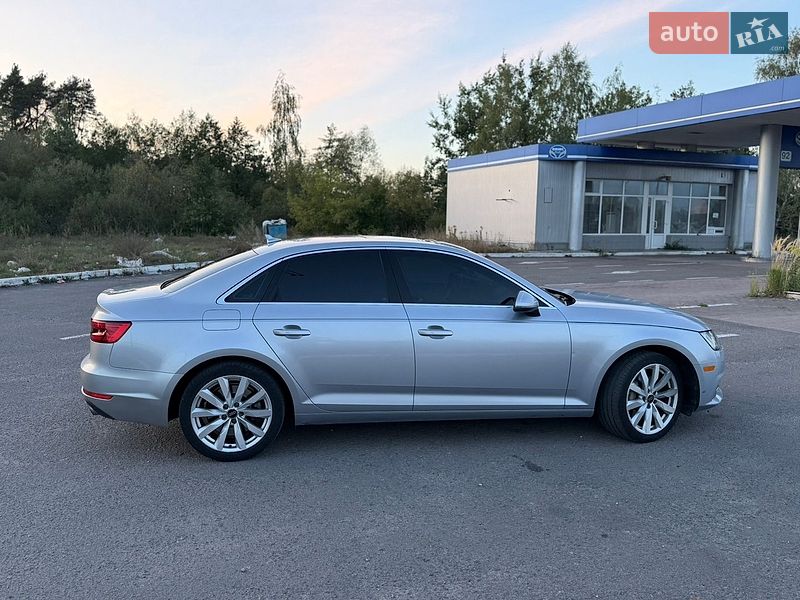 Седан Audi A4 2016 в Радивилове