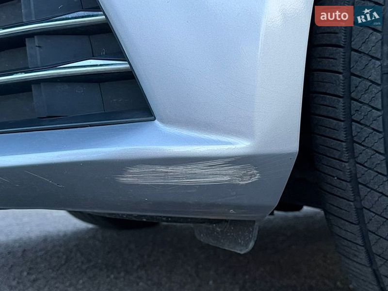 Седан Audi A4 2016 в Радивилове