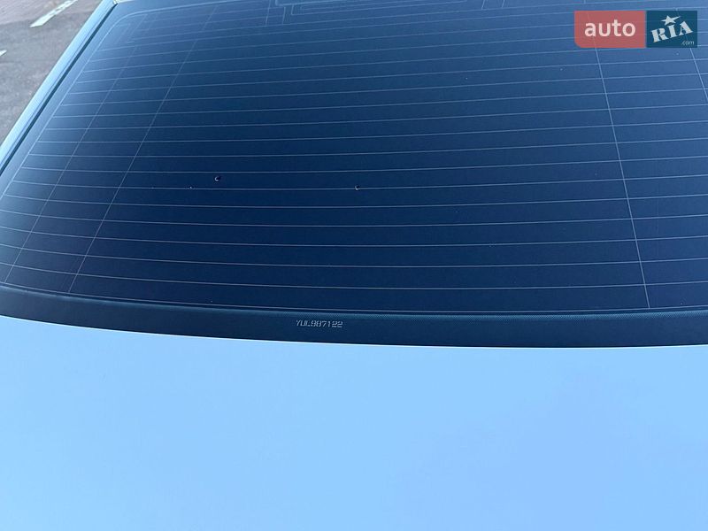 Седан Audi A4 2016 в Радивилове