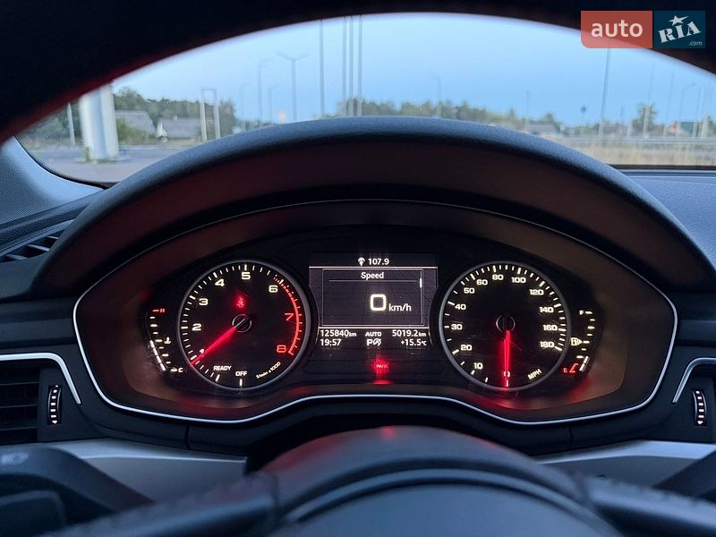 Седан Audi A4 2016 в Радивилове