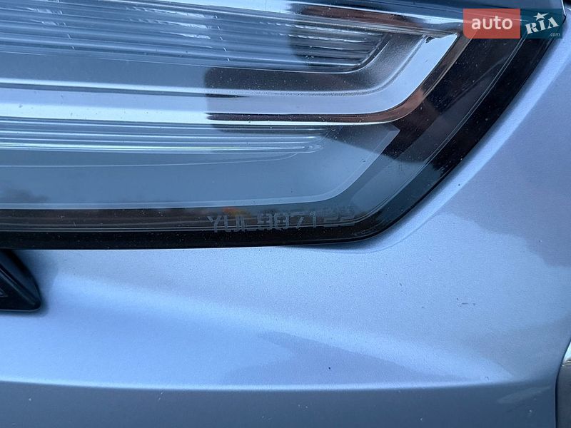 Седан Audi A4 2016 в Радивилове