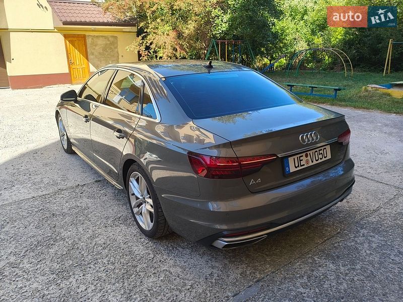 Седан Audi A4 2023 в Івано-Франківську