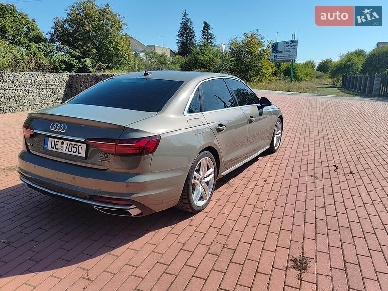 Седан Audi A4 2023 в Івано-Франківську