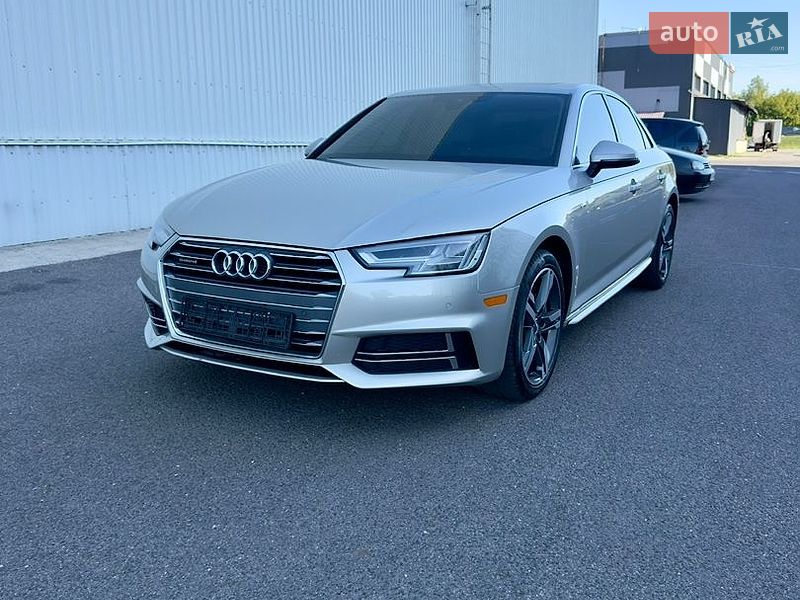 Audi A4 2017