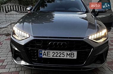 Седан Audi A4 2019 в Дніпрі
