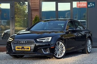 Седан Audi A4 2019 в Львові