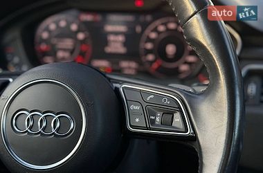 Седан Audi A4 2019 в Львове
