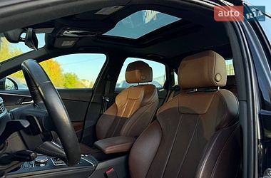 Седан Audi A4 2019 в Львове