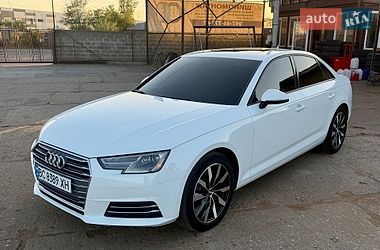 Седан Audi A4 2017 в Львове