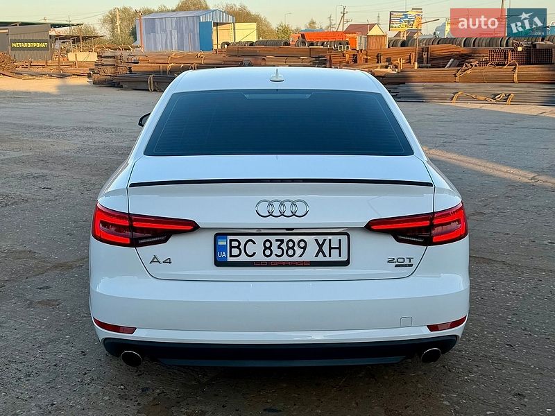 Седан Audi A4 2017 в Львове