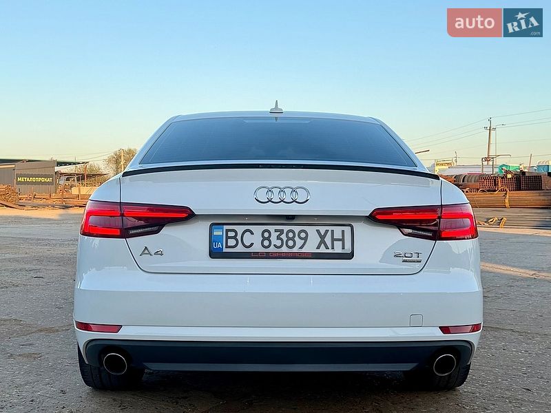 Седан Audi A4 2017 в Львове