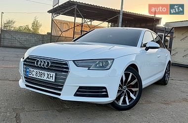 Седан Audi A4 2017 в Львове