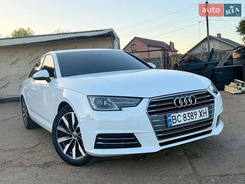 Седан Audi A4 2017 в Львове