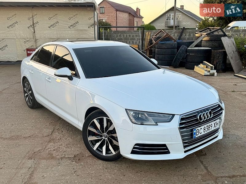 Седан Audi A4 2017 в Львове