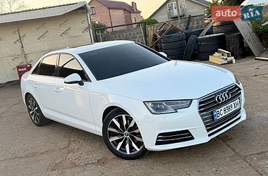 Седан Audi A4 2017 в Львове