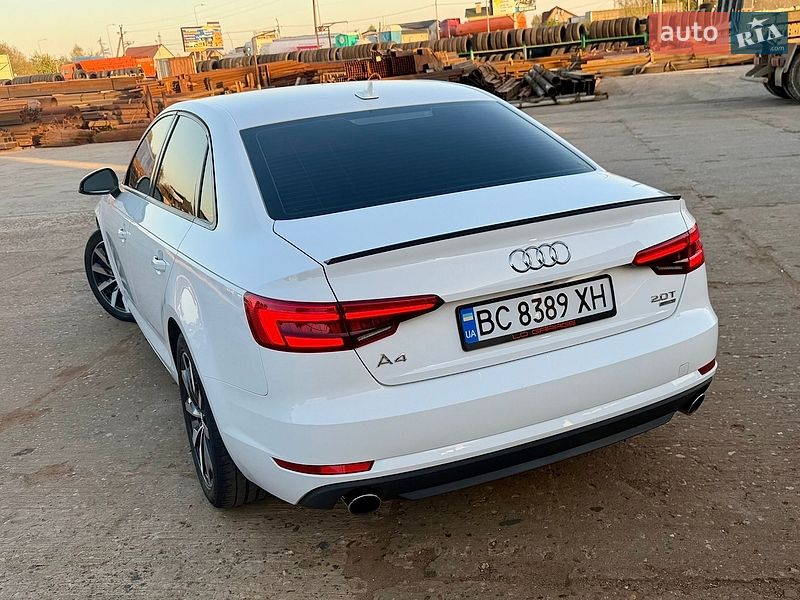 Седан Audi A4 2017 в Львове