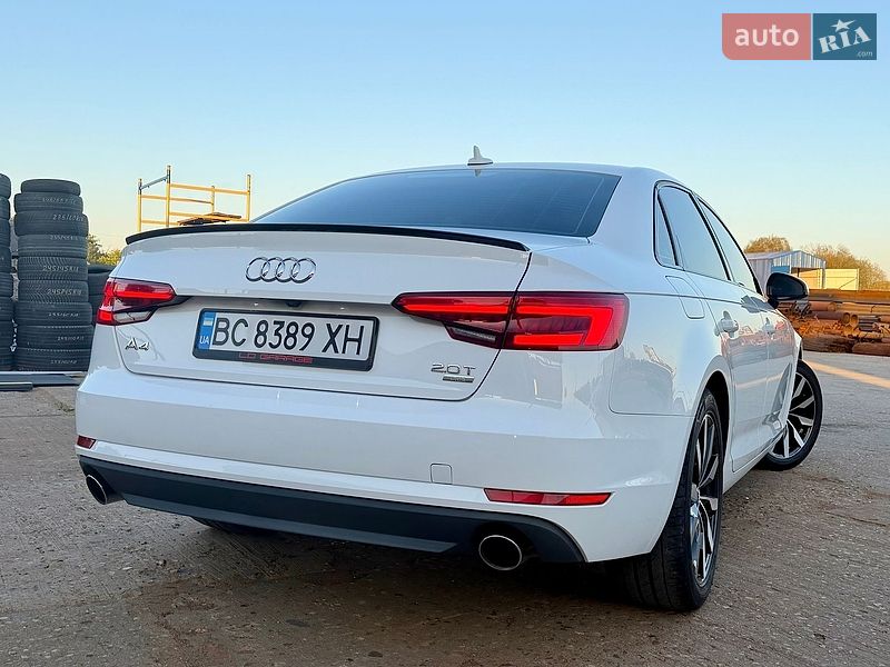 Седан Audi A4 2017 в Львове