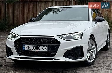 Седан Audi A4 2022 в Днепре