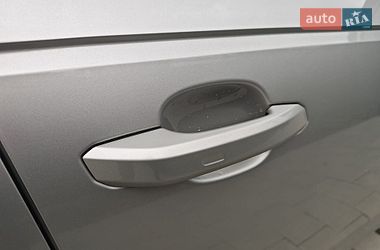 Седан Audi A4 2016 в Ужгороді