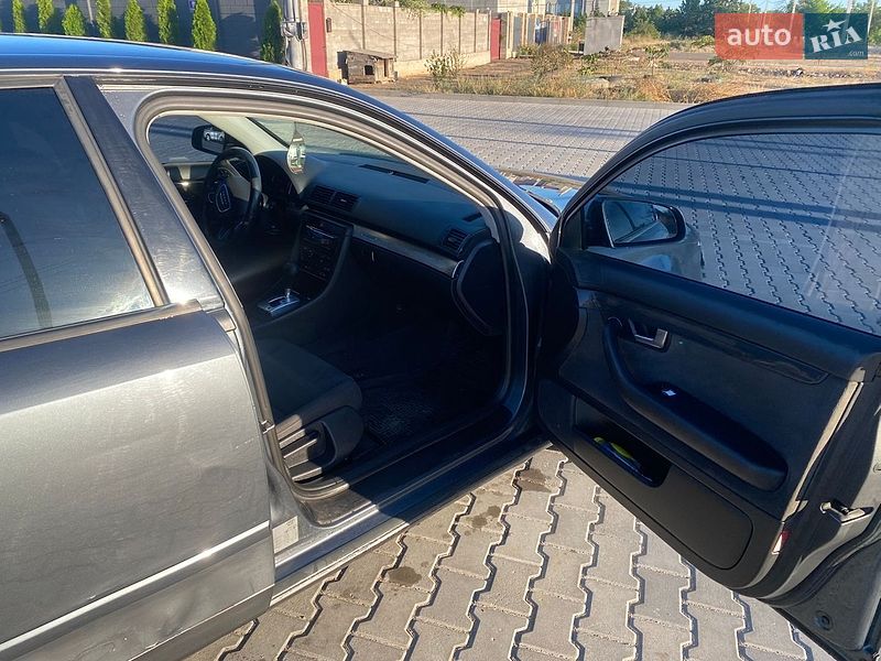 Седан Audi A4 2002 в Одессе