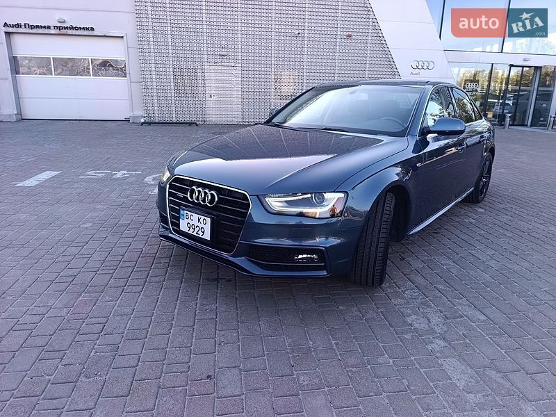 Седан Audi A4 2014 в Львові