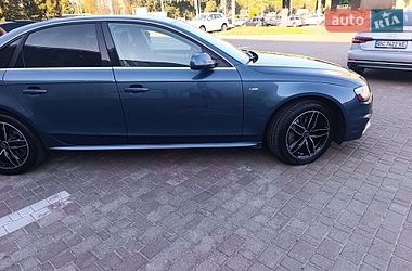 Седан Audi A4 2014 в Львові