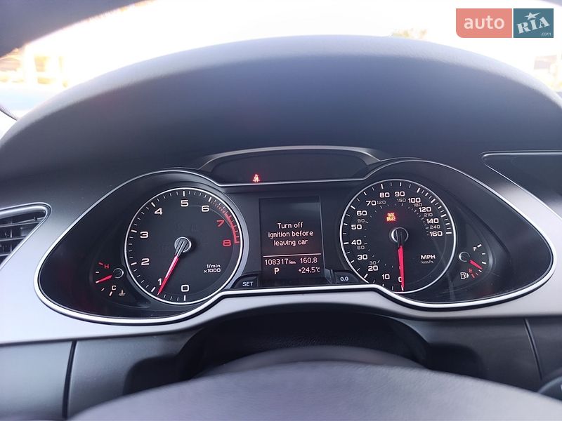 Седан Audi A4 2014 в Львові