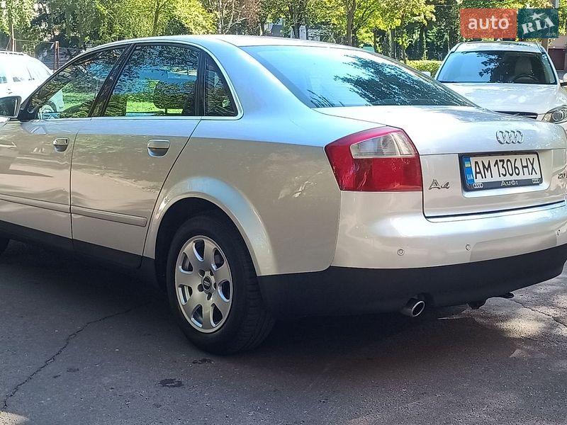 Седан Audi A4 2001 в Житомире