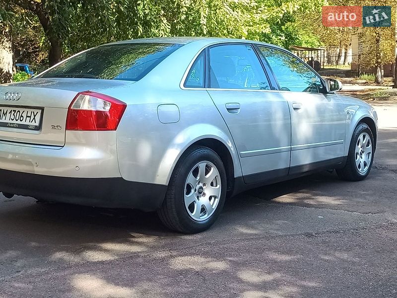 Седан Audi A4 2001 в Житомире