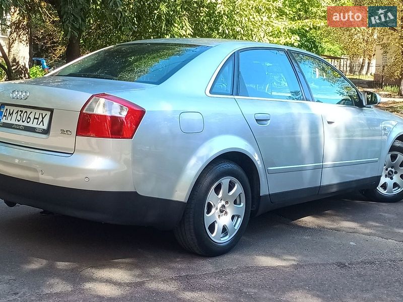 Седан Audi A4 2001 в Житомире
