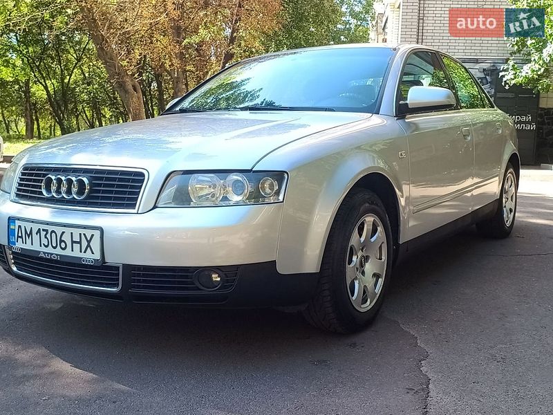Седан Audi A4 2001 в Житомире