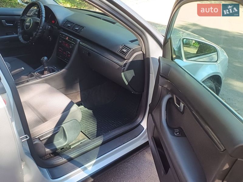 Седан Audi A4 2001 в Житомире