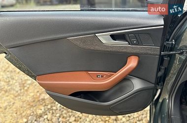Седан Audi A4 2016 в Львове