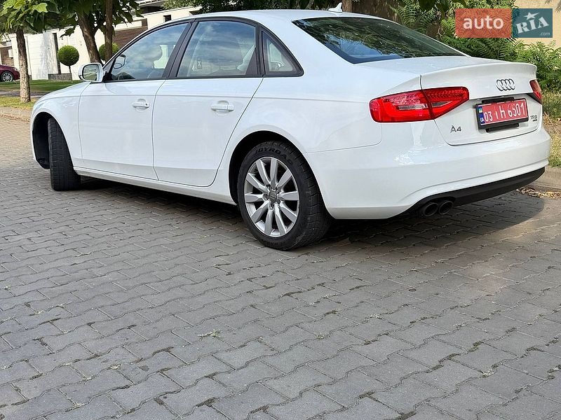 Седан Audi A4 2014 в Одессе
