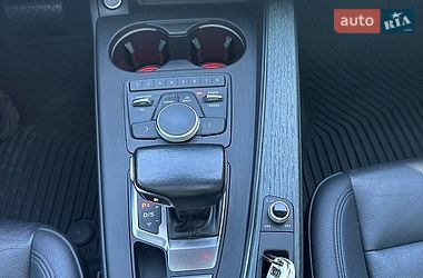 Седан Audi A4 2016 в Ивано-Франковске