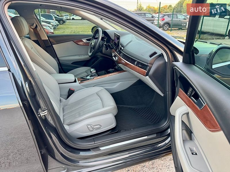 Седан Audi A4 2021 в Києві