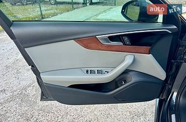 Седан Audi A4 2021 в Києві
