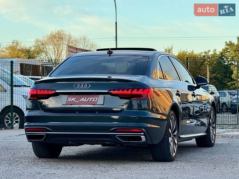 Седан Audi A4 2021 в Києві