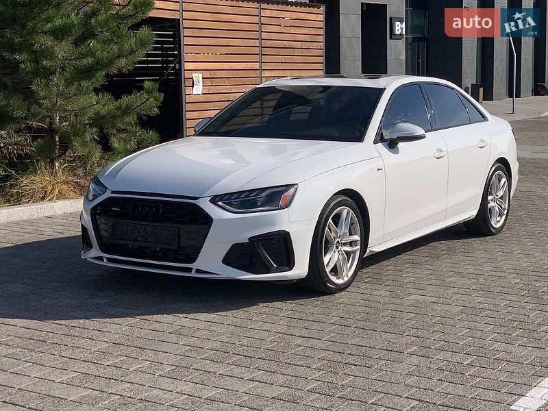 Audi A4 2023