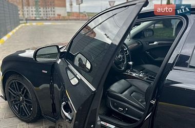 Седан Audi A4 2014 в Ирпене